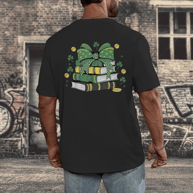 Coquette Bow Books St Patrick's Shamrock Bookworm Librarian Men's Back Print T-Shirt