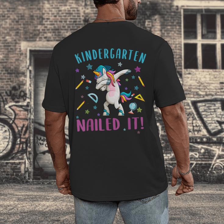 Dabbing Kindergarten Unicorn Graduation Class 2021 Nailed It Men's Back Print T-Shirt