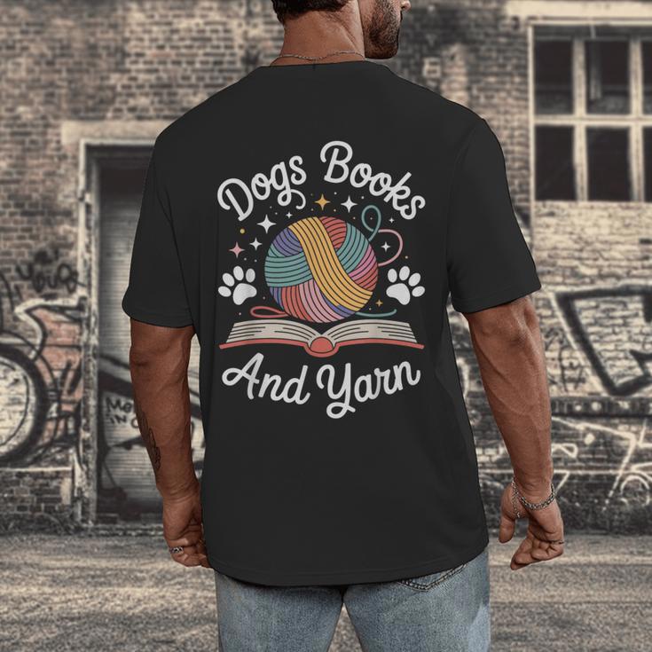 Dogs Books And Yarn Knitter Knitting Men's Back Print T-Shirt