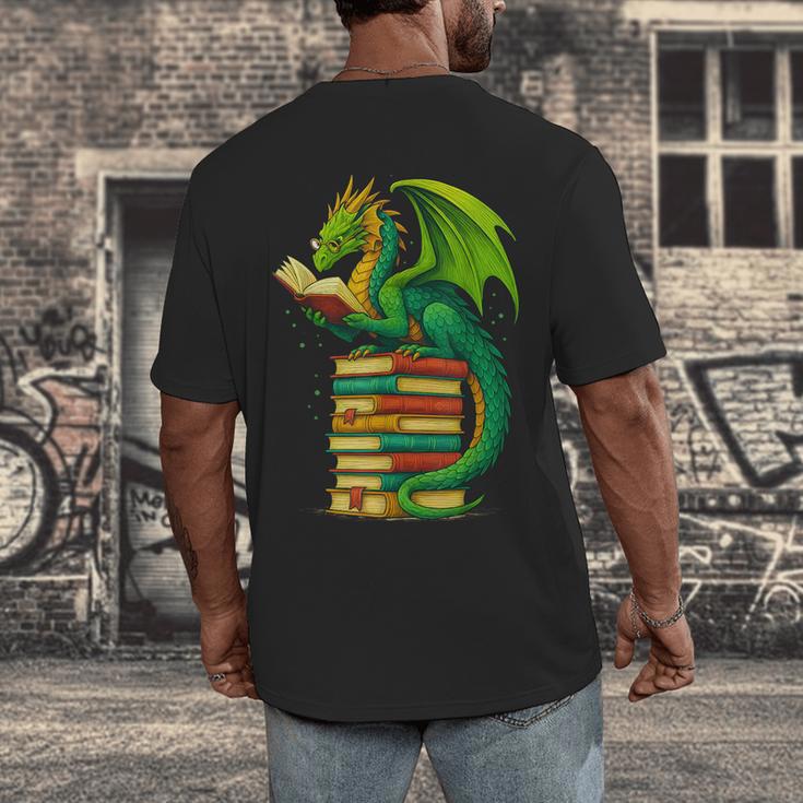 Dragon Reading Books Matching Bookworm Readers Librarian Men's Back Print T-Shirt Dragon Reading Books Matching Bookworm Readers Librarian Men's Back Print T-Shirt