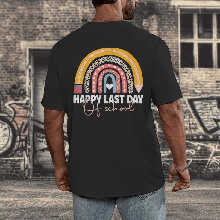 HAPPY LAST OF DAY SCHOOL Rainbow Teacher Student Graduation Men's Back Print T-Shirt