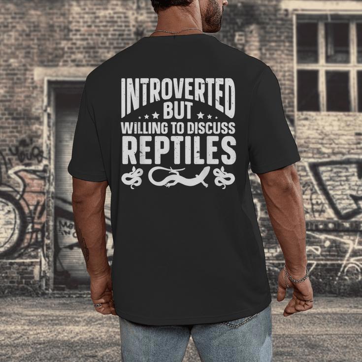 Introvert Quotes Introverted But Willing To Discuss Reptiles Men's Back Print T-Shirt Introvert Quotes Introverted But Willing To Discuss Reptiles Men's Back Print T-Shirt