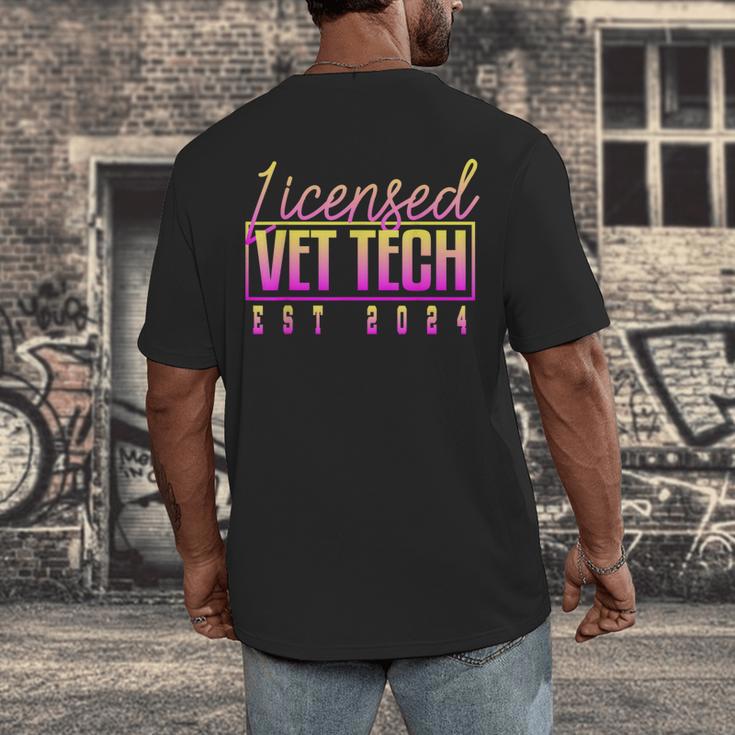 Licensed Vet Tech Veterinary Technician Graduation 2024 Men's Back Print T-Shirt