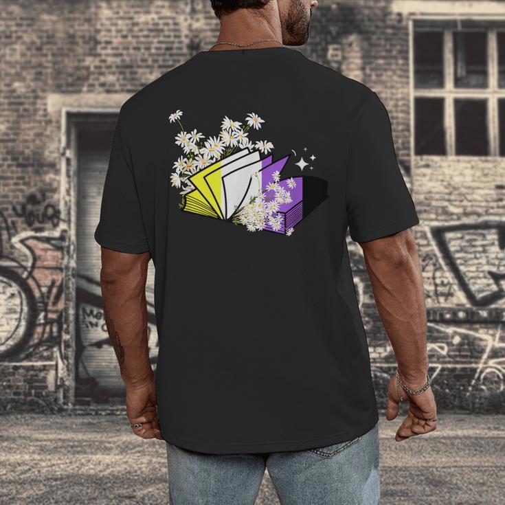 Non-Binary Book Lover Nonbinary Daisy LGBT Reading Pride Men's Back Print T-Shirt