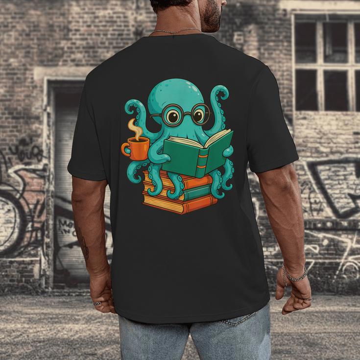 Octopus Reading Book Reading Bookworm Reader Men's Back Print T-Shirt Octopus Reading Book Reading Bookworm Reader Men's Back Print T-Shirt