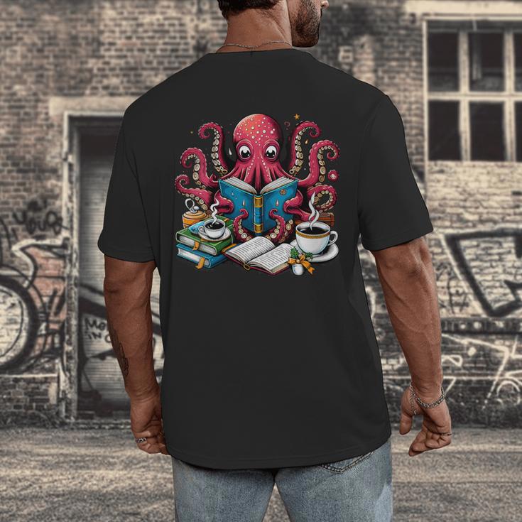 Octopus Reading Book Coffee Lover Bookaholic Bookworm Reader Men's Back Print T-Shirt