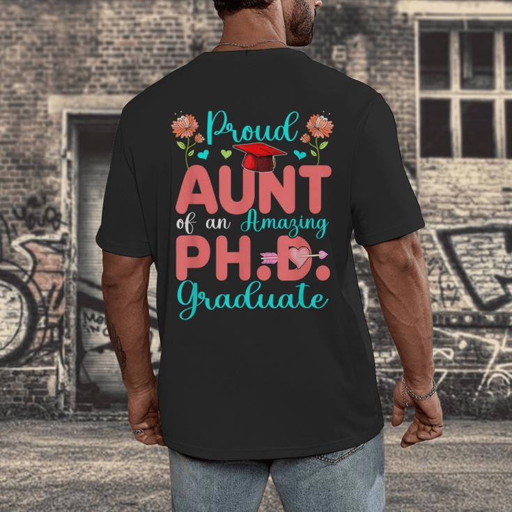 Proud Aunt Of An Amazing PhD Graduate Family Graduation Men's Back Print T-Shirt