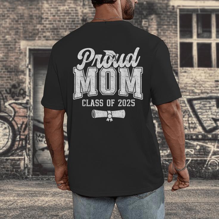 Proud Mom Of 2025 Graduate Senior Mom 25 Graduation Men's Back Print T-Shirt