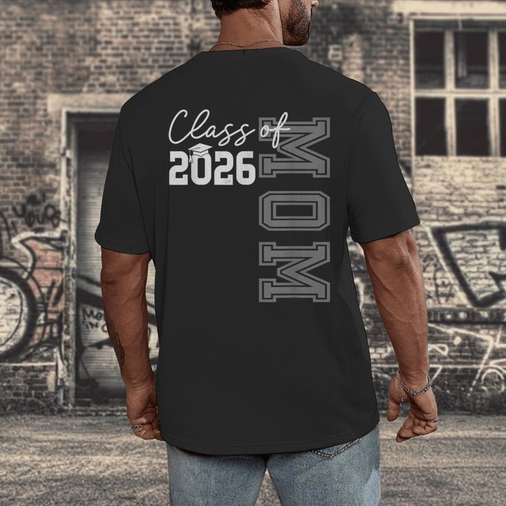 Proud Mom Of A 2026 Graduate Grad Senior Mother Graduation Men's Back Print T-Shirt
