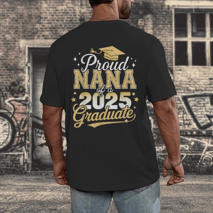 Proud Nana Of a Class Of 2025 Graduate Senior Graduation Men's Back Print T-Shirt