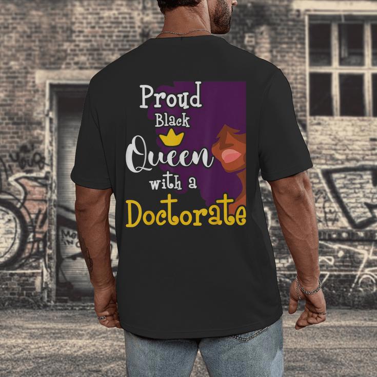 Proud Queen PhD Graduate PhD Graduation Doctorate Men's Back Print T-Shirt