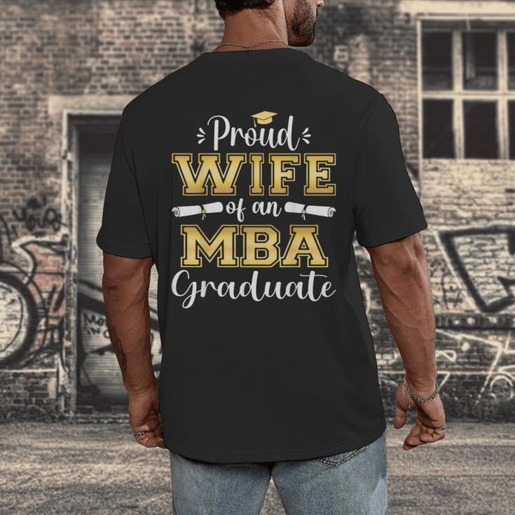 Proud Wife Of 2023 Class MBA Graduate Family Graduation Men's Back Print T-Shirt