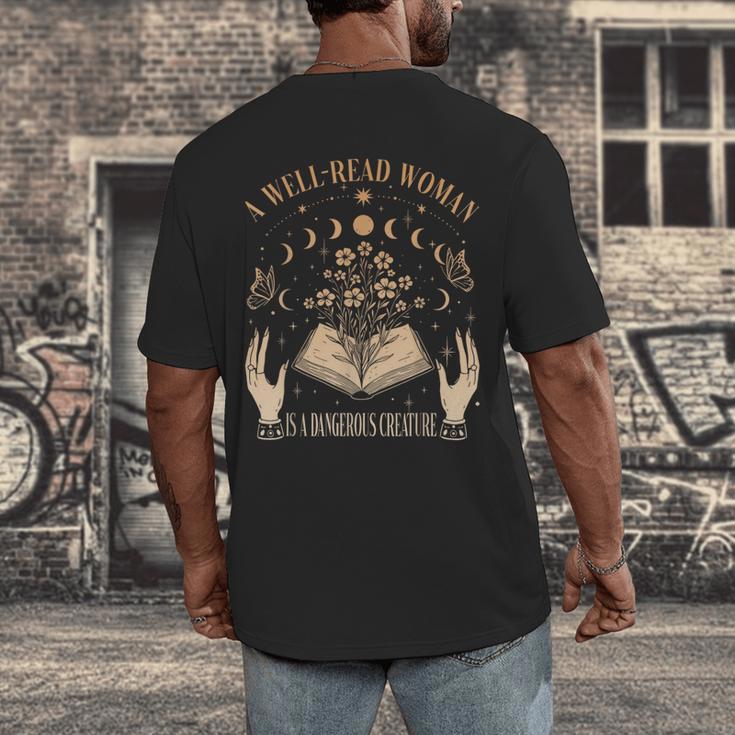 A Well Read Woman Is A Dangerous Creature Reading Book Lover Men's Back Print T-Shirt