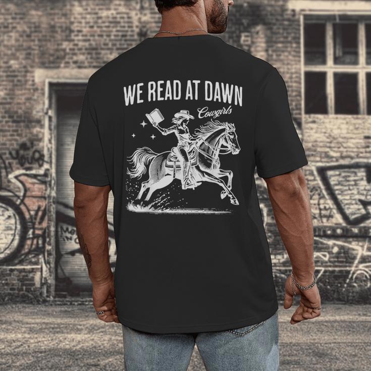 Retro We Read At Dawn Cowgirl Western Librarian Book Lover Men's Back Print T-Shirt