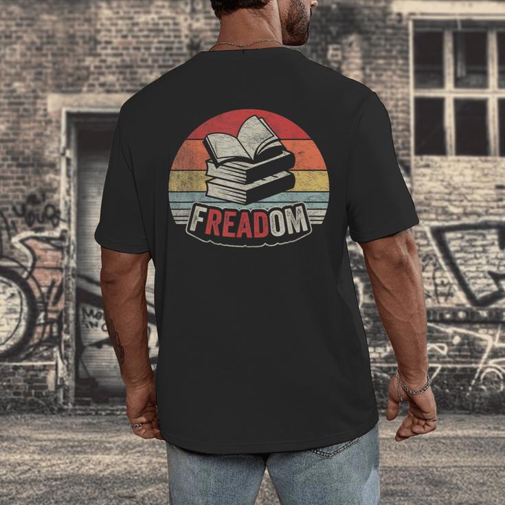 Retro Vintage FREADom Anti Ban Books Freedom To Read Men's Back Print T-Shirt Retro Vintage FREADom Anti Ban Books Freedom To Read Men's Back Print T-Shirt