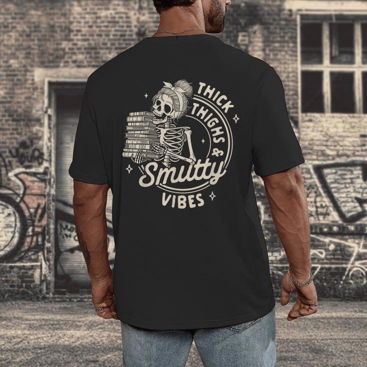 Smut Book Reader Spicy Romance Thick Thighs & Smutty Vibes Men's Back Print T-Shirt