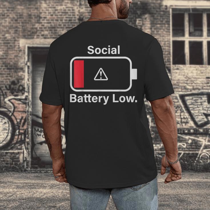 Social Battery Low Anti-Social Introvert Men's Back Print T-Shirt Social Battery Low Anti-Social Introvert Men's Back Print T-Shirt