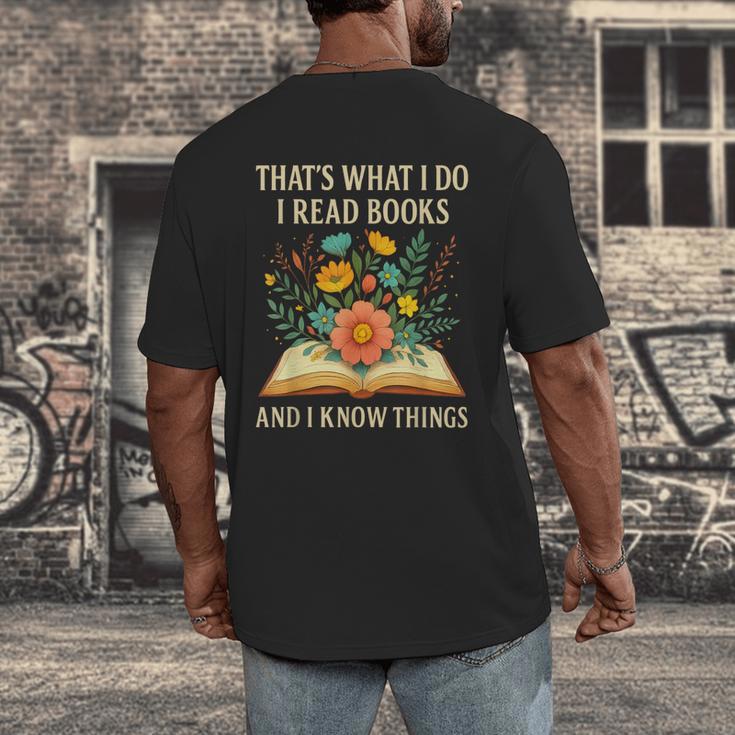 Thats What I Do I Read Books And I Know Things Reading Men's Back Print T-Shirt