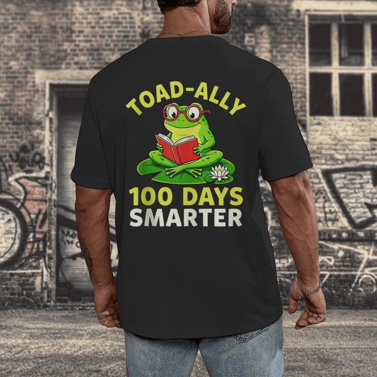 Toad-Ally 100 Days Smarter Frog Reading Book 100 School Day Men's Back Print T-Shirt