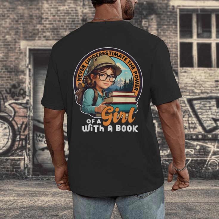 Never Underestimate The Power Of a Girl With a Book Reading Men's Back Print T-Shirt