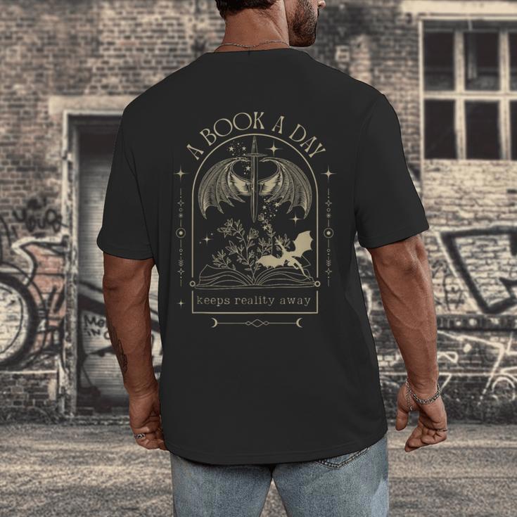 Vintage A Book a Day Keeps Reality Away Spicy Book Readers Men's Back Print T-Shirt