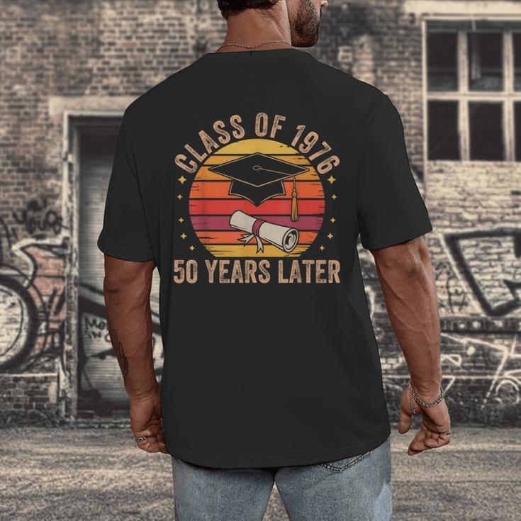 Vintage Class Of 1976 50 Years Later Reunion 50th Graduation Men's Back Print T-Shirt