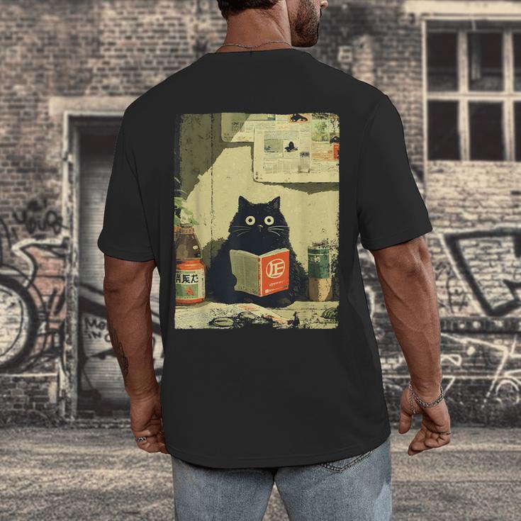 Vintage Japanese Cat Book Lovers Librarian Cat Dad Teacher Men's Back Print T-Shirt