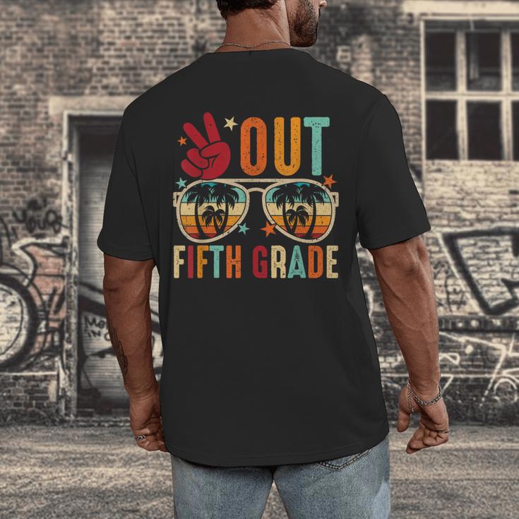 Vintage Peace Out 5th Grade Graduation Last Day Of School Men's Back Print T-Shirt