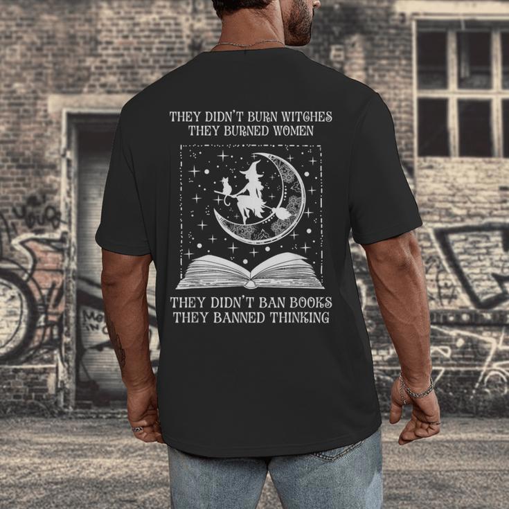 Vintage They Didn't Burn Witches They Burned Women Ban Books Men's Back Print T-Shirt