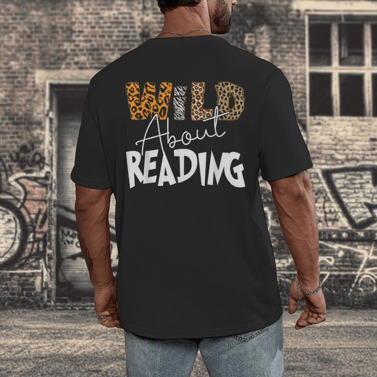 WILD ABOUT READING Reading Books Bookworm Library Day Men's Back Print T-Shirt WILD ABOUT READING Reading Books Bookworm Library Day Men's Back Print T-Shirt