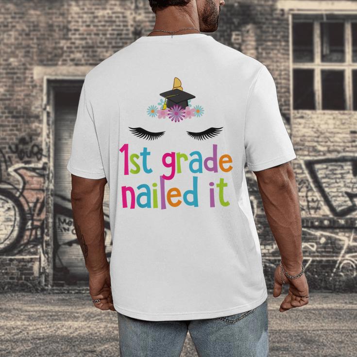 1st Grade Nailed ItShirt Unicorn Graduation Class Of 2018 Men's Back Print T-Shirt