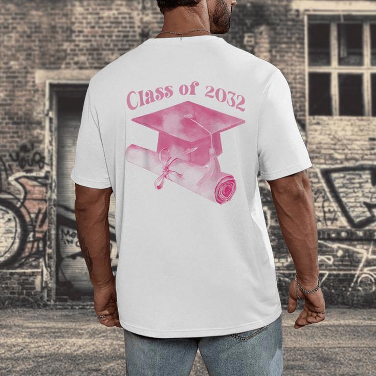 Class Of 2032 Senior 2032 Back To School 2032 Graduation Cap Men's Back Print T-Shirt