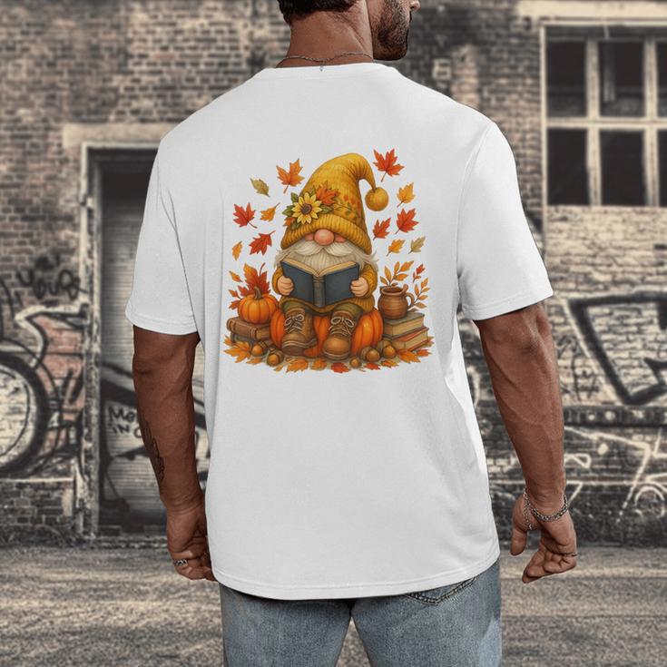Cute Autumn Gnome Reading Pumpkin Book Lover Men's Back Print T-Shirt Cute Autumn Gnome Reading Pumpkin Book Lover Men's Back Print T-Shirt