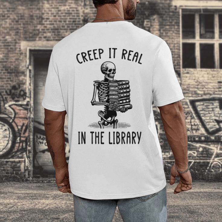 Halloween Skeleton Pun Book Lover Library Joke Men's Back Print T-Shirt