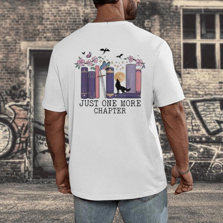 Just One More Chapter Romantasy Book Dragon Bookworm Bookish Men's Back Print T-Shirt
