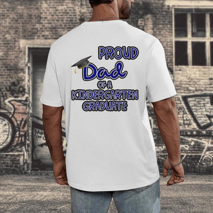 Proud Dad Of a Kindergarten Graduate Graduation TShirt Men's Back Print T-Shirt