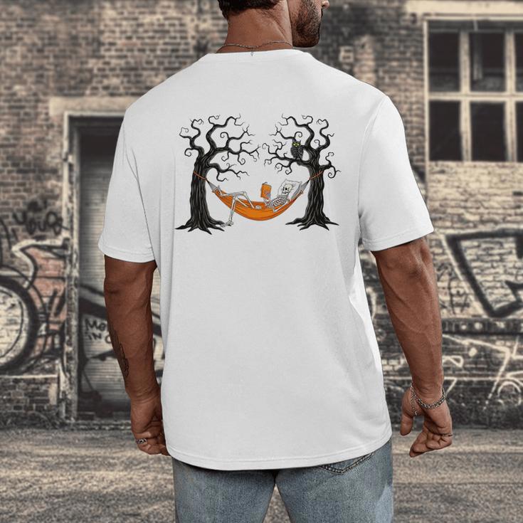 Skeleton Reading Book In Hammock Halloween Reader Men's Back Print T-Shirt Skeleton Reading Book In Hammock Halloween Reader Men's Back Print T-Shirt