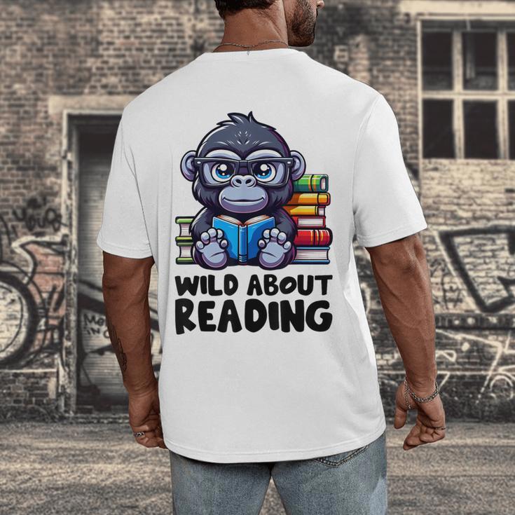 Wild About Reading Book Lover Gorilla Men's Back Print T-Shirt