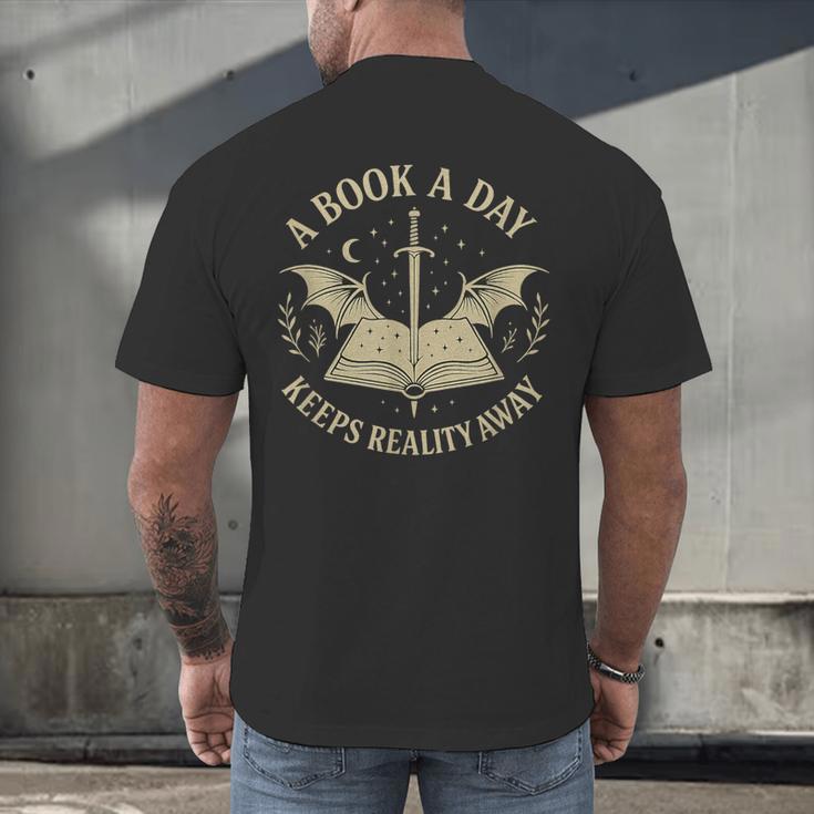 A Book A Day Keeps Reality Away Reading Escape Quote Men's Back Print T-Shirt