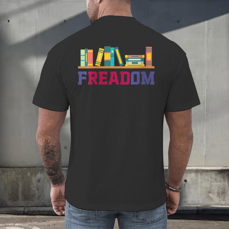 Book Lover Freedom Librarian Vintage Retro Reading Present Men's Back Print T-Shirt