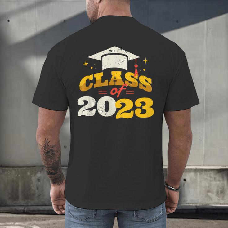 Class Of 2023 School Graduation Vintage Retro Class Of 2023 Men's Back Print T-Shirt