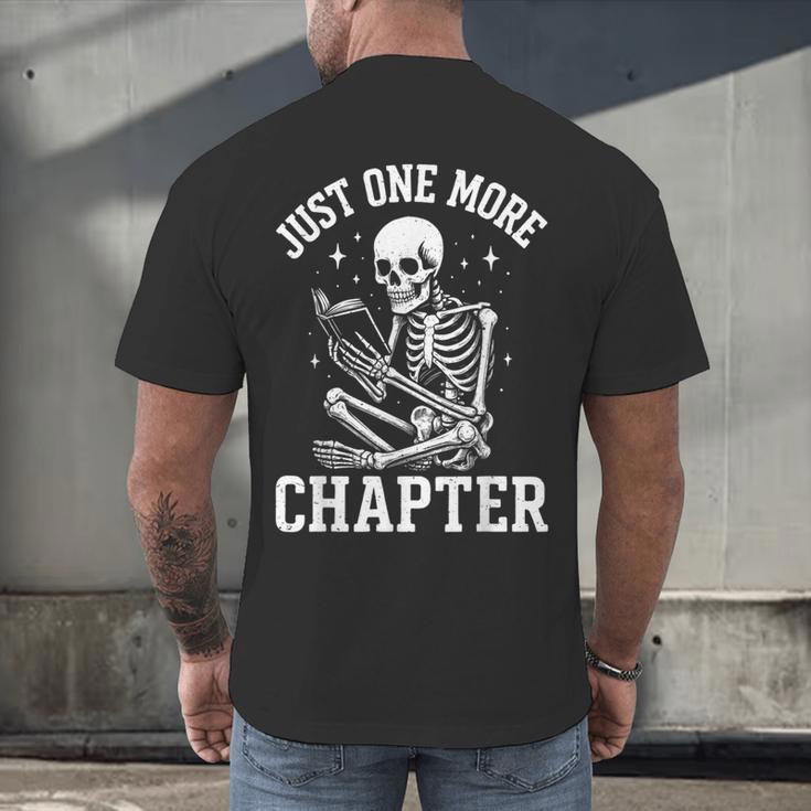 Just One More Chapter Skeleton Reader Reading Book Lover Men's Back Print T-Shirt
