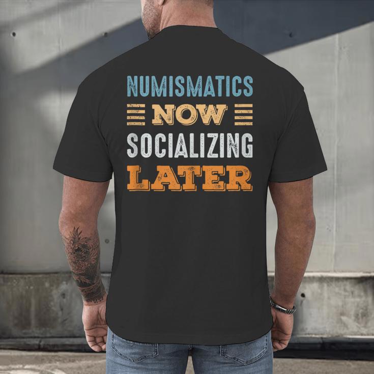 Numismatics Now Minimal Socializing Introvert Vintage Men's Back Print T-Shirt Numismatics Now Minimal Socializing Introvert Vintage Men's Back Print T-Shirt
