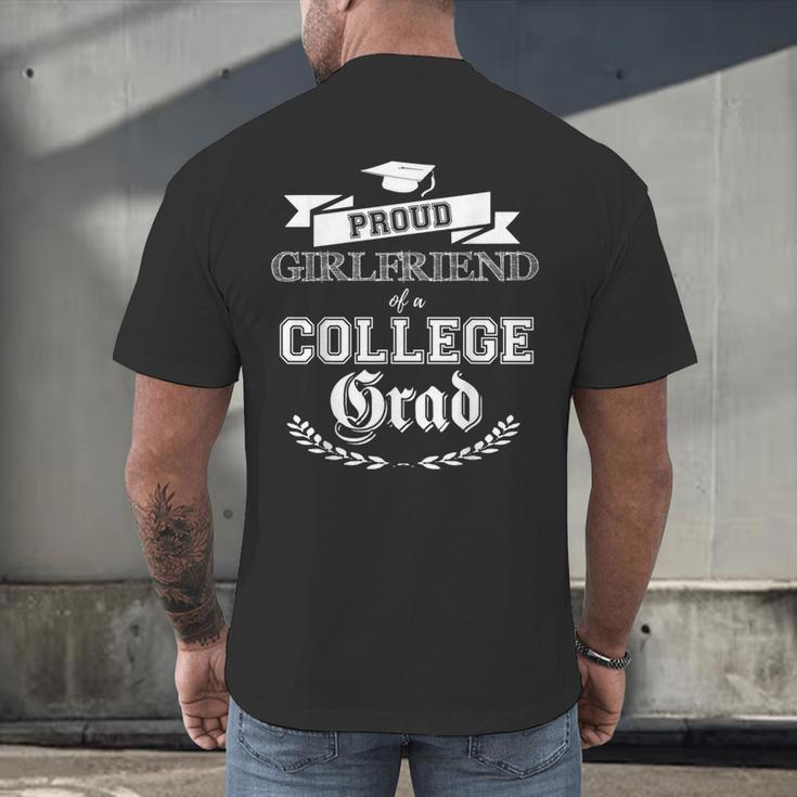 Proud Girlfriend Of College Grad 2019 Family Graduation Tee Men's Back Print T-Shirt