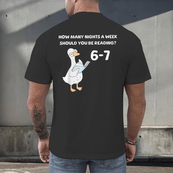 Reading 6-7 Silly Goose Read Books Bookish Bookworm Men's Back Print T-Shirt