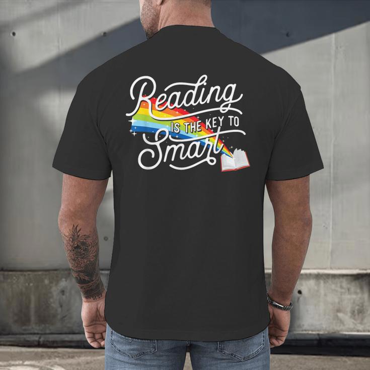Reading Is The Key To Smart Book Lover Bookworm Reader Men's Back Print T-Shirt Reading Is The Key To Smart Book Lover Bookworm Reader Men's Back Print T-Shirt