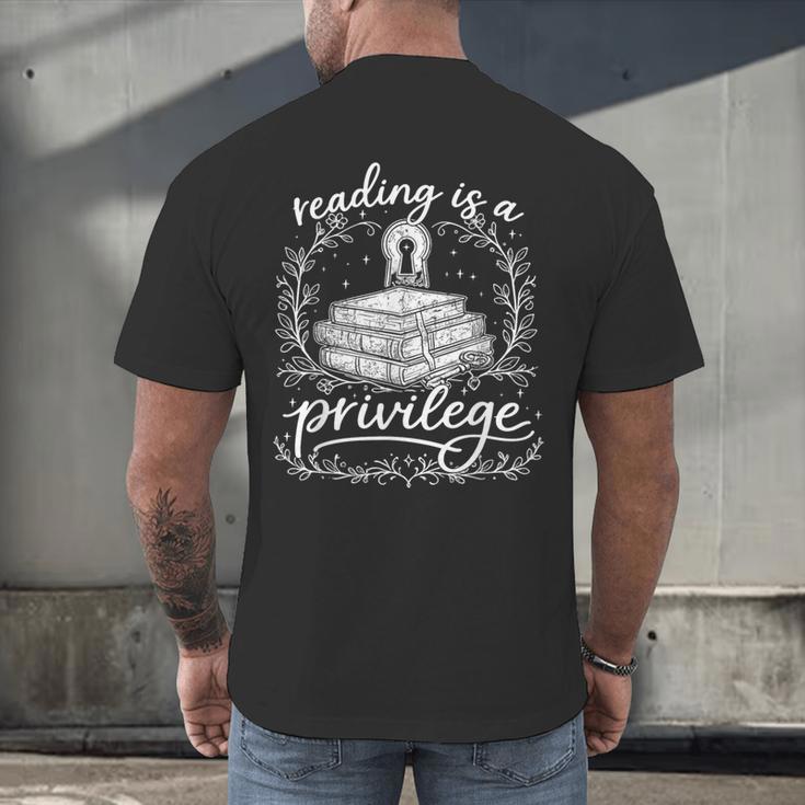 Reading Is A Privilege Vintage Reading Lover Books Men's Back Print T-Shirt