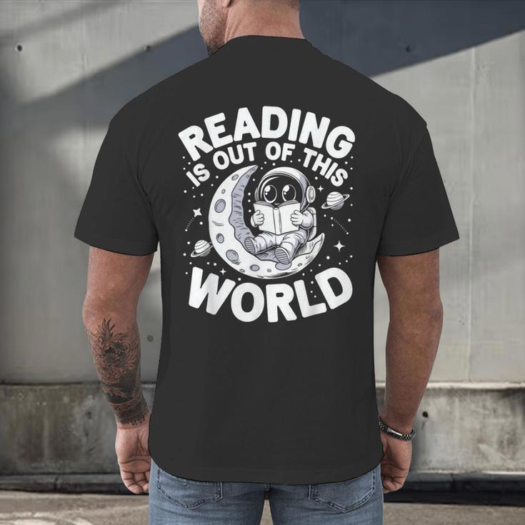 Reading Is Out Of This World Space Books Lover Men's Back Print T-Shirt Reading Is Out Of This World Space Books Lover Men's Back Print T-Shirt