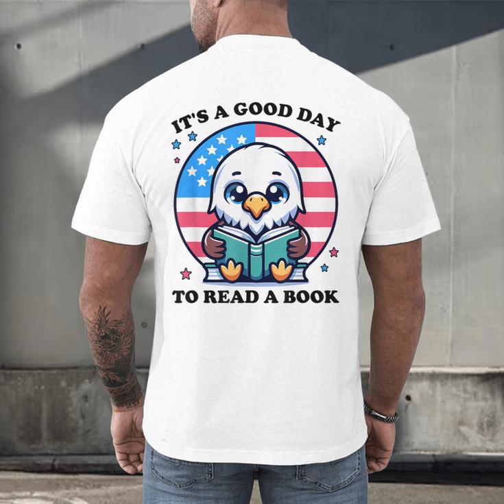 A Good Day To Read a Book Reading Eagle With American Flag Men's Back Print T-Shirt