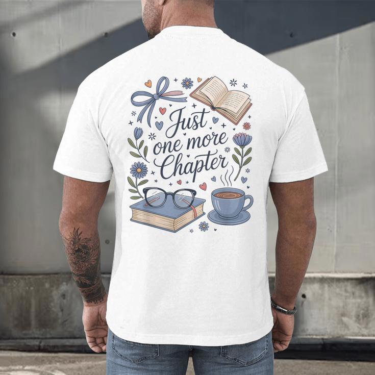 Just One More Chapter Book Lover Reading Quote Men's Back Print T-Shirt Just One More Chapter Book Lover Reading Quote Men's Back Print T-Shirt